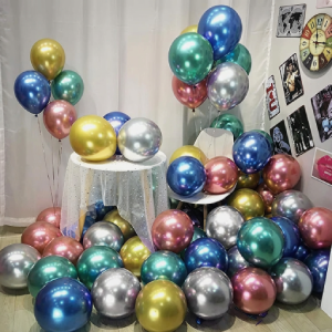Metallic latex balloon